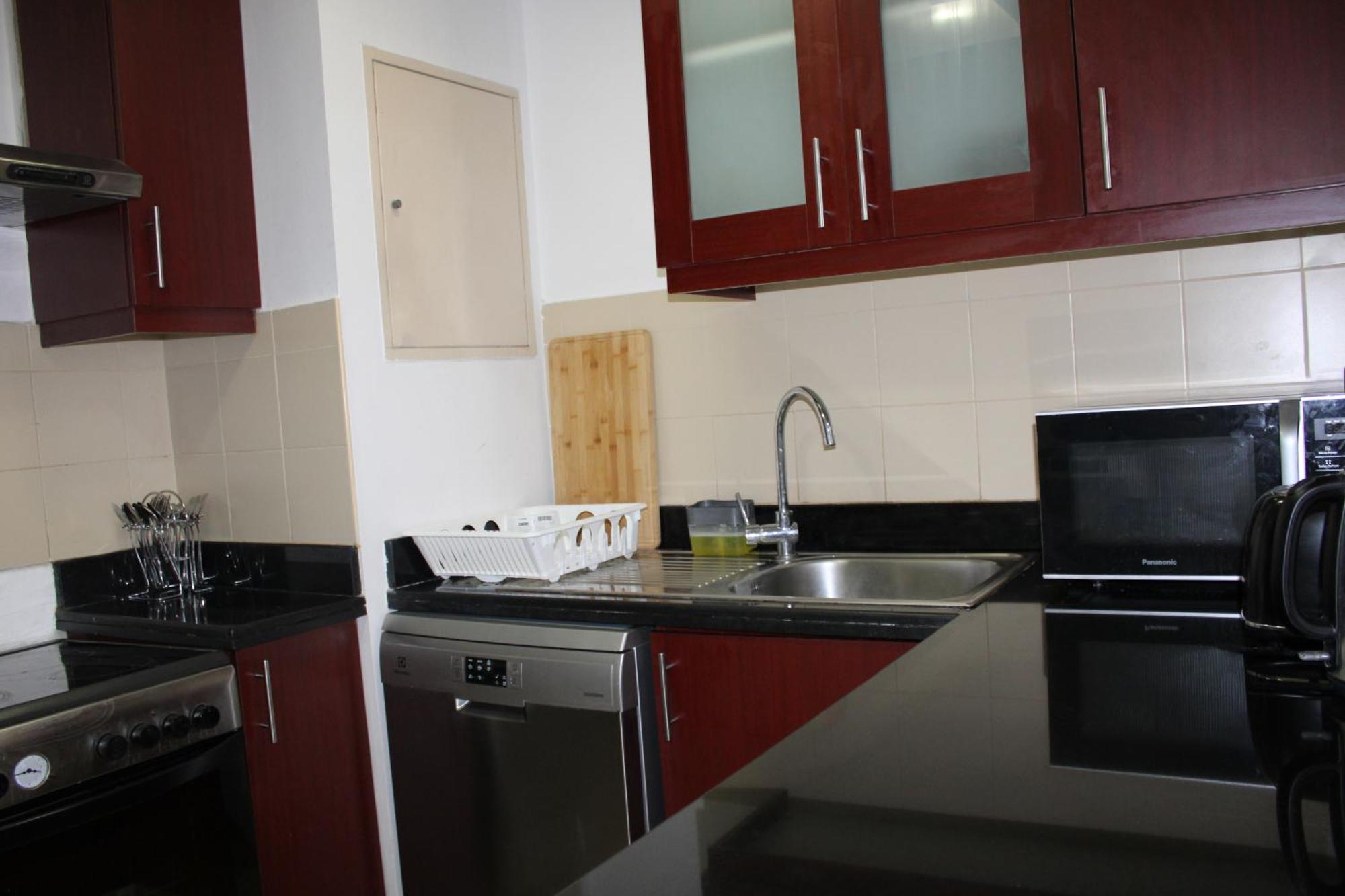Urban Panda Skyview Homestay Jbr Dubaï Extérieur photo